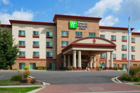  Holiday Inn Express & Suites Wausau, an IHG Hotel  Уэстон